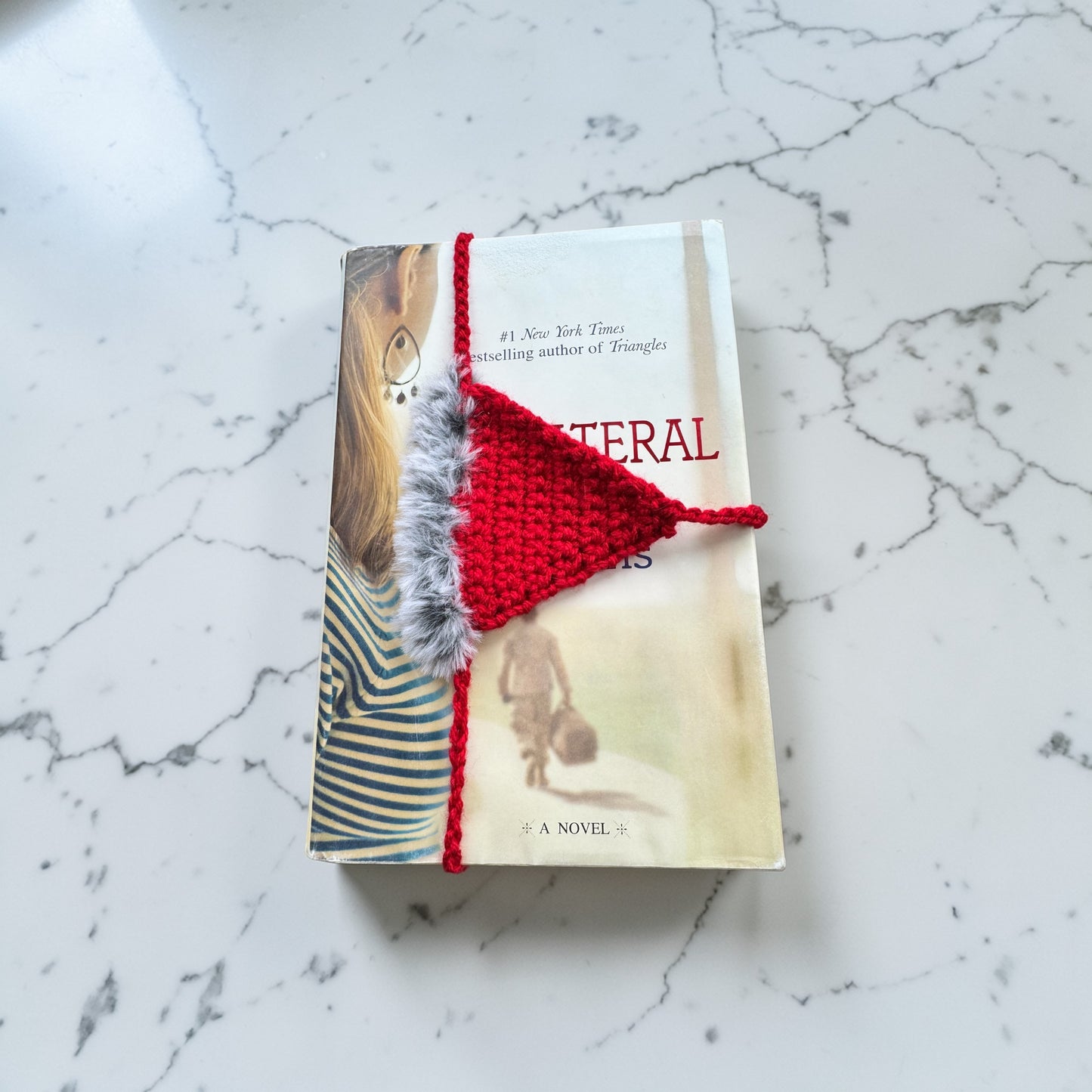 Book Thong - Bookmark